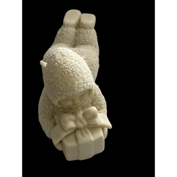 Snowbabies "Overnight Delivery" Bisque Ornament Dept 56 "Winter Tales - Picture 6 of 8